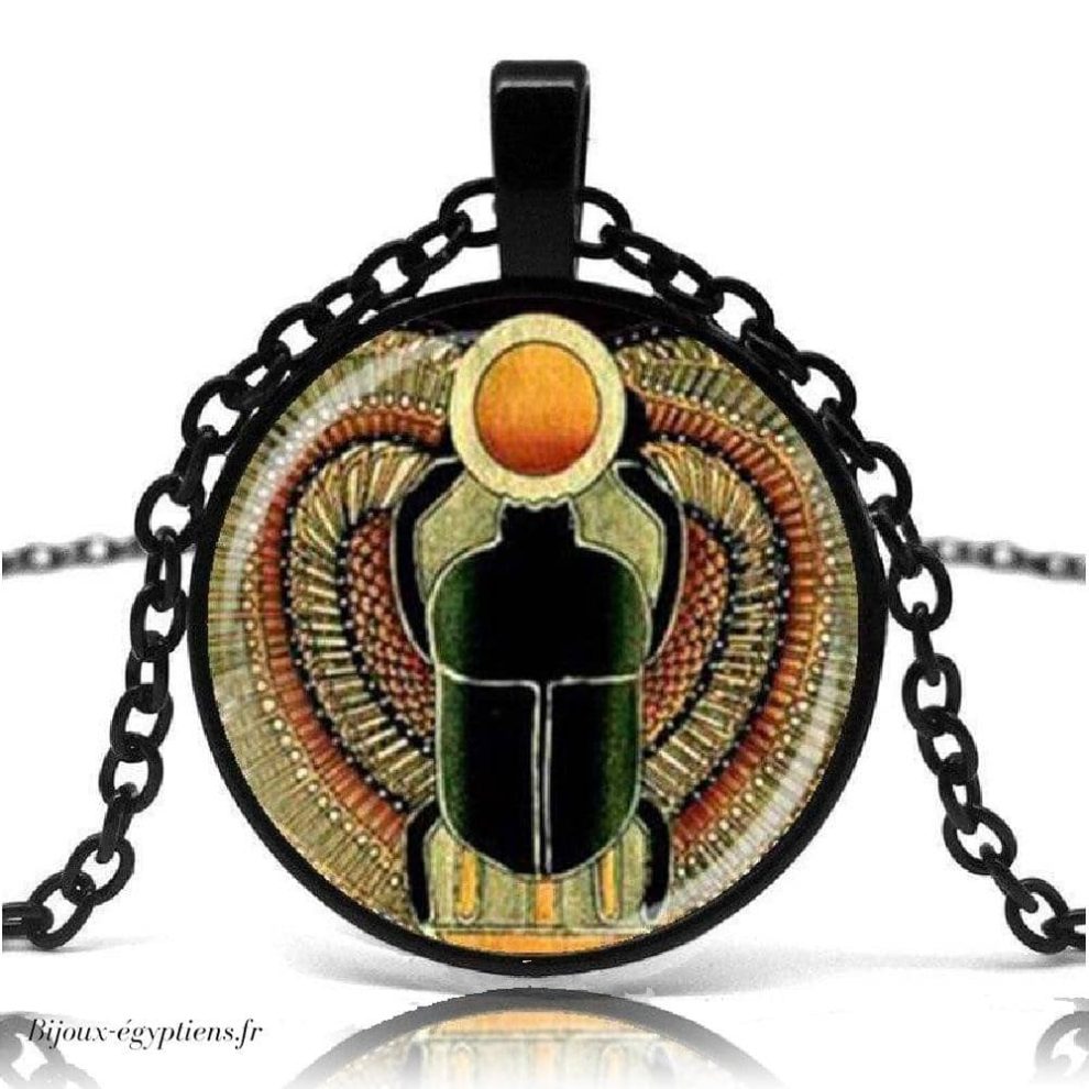 Collier Pendentif Scarab e gyptien collier-pendentif-scarab-e-gyptien