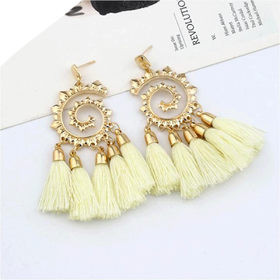 boucle egyptienne blanche